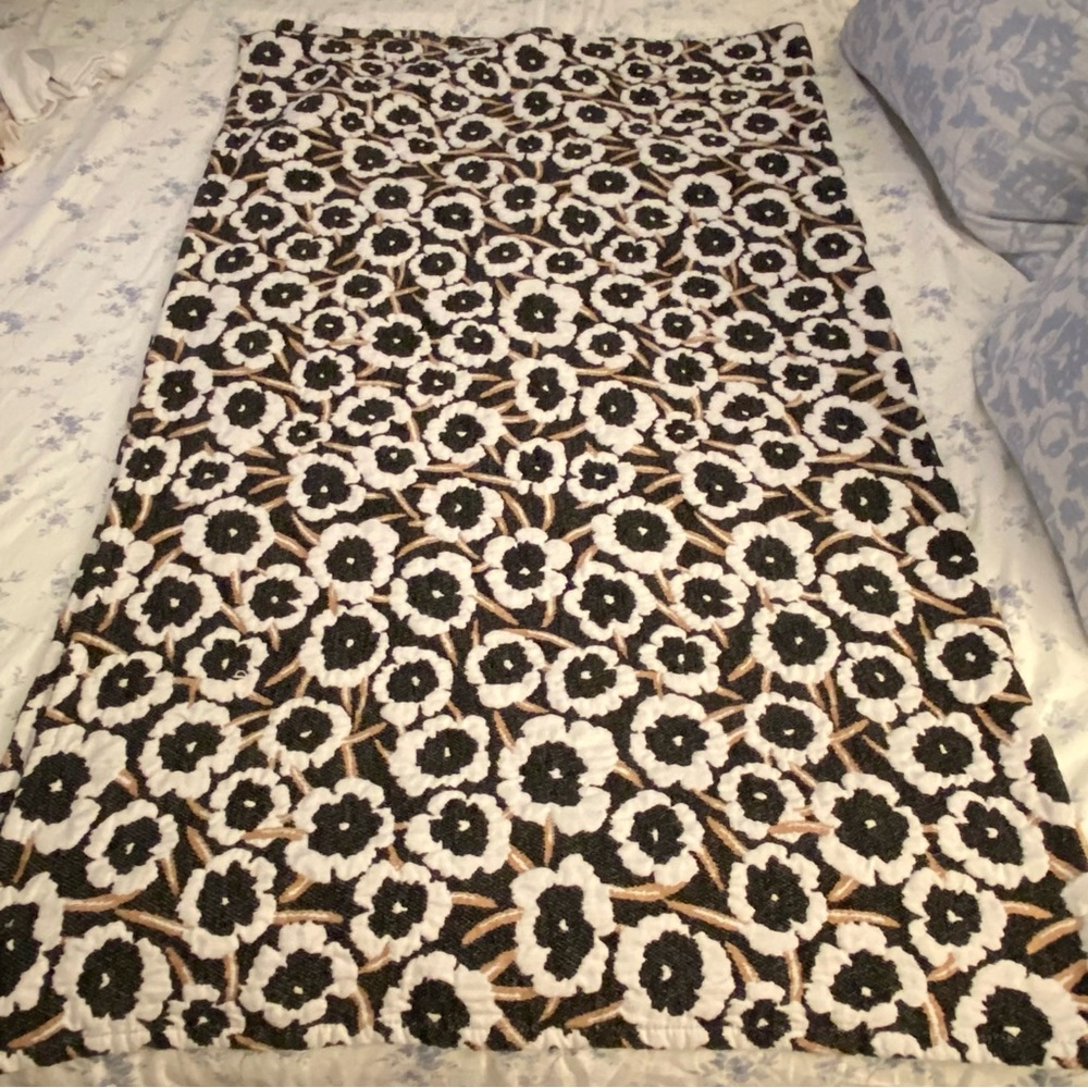 DVF Target Throw Blanket Neutral Poppy